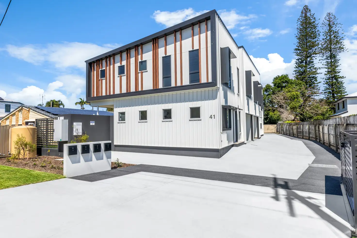 Main view of Homely townhouse listing, 2/41 Ridge Road, Maroochydore QLD 4558