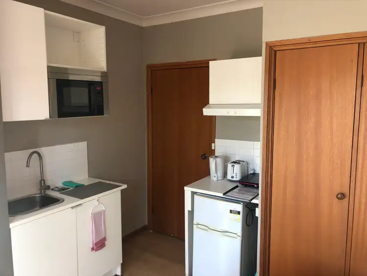 6/3 Broadarrow Road, Beverly Hills NSW 2209