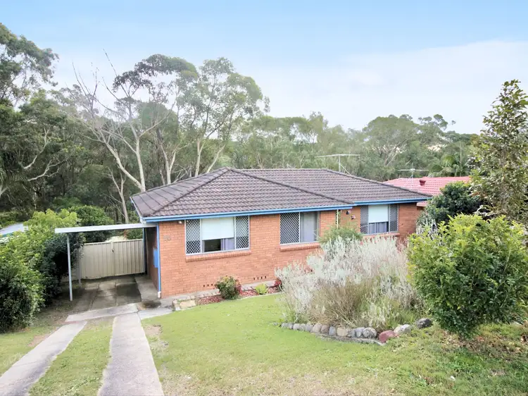 10 Fremantle Drive, Woodrising NSW 2284