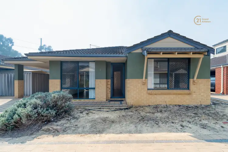 2/9 Bickley Road, Cannington WA 6107