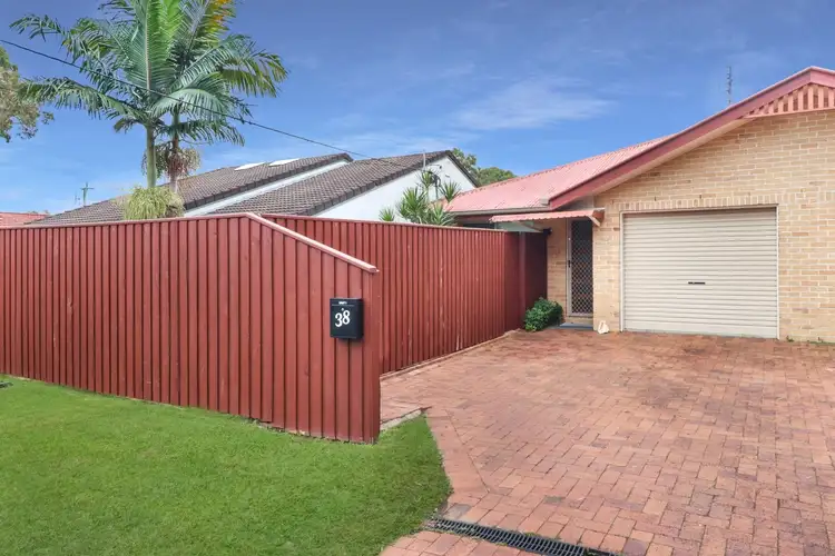1/38 Nungo Street, Pacific Paradise QLD 4564