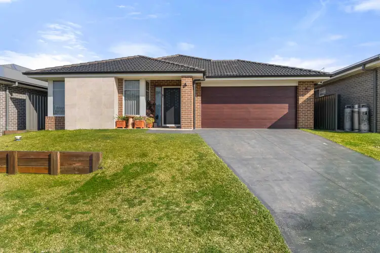 18 Tahnee Street, Sanctuary Point NSW 2540