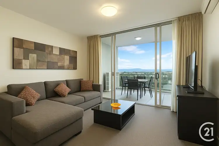 1305/11 Ellenborough Street