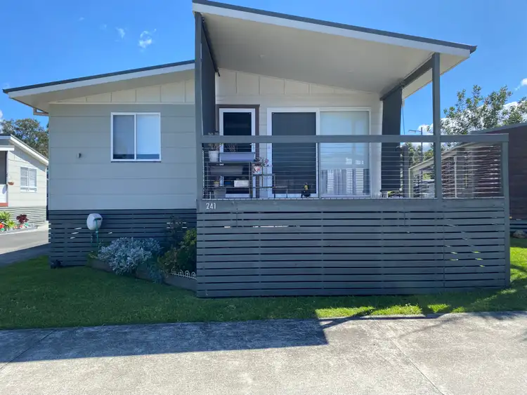 241/40 Shoalhaven Heads Rd, Shoalhaven Heads NSW 2535