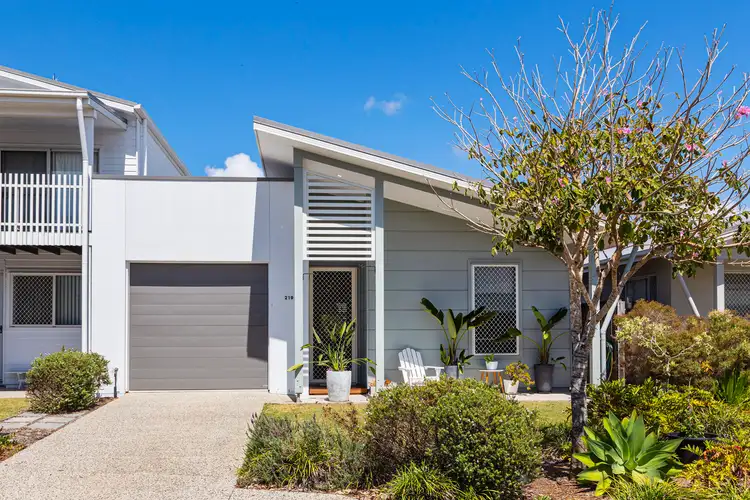 219 Tide Avenue, Maroochydore QLD 4558