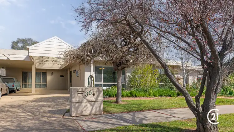 36 Rutley Crescent, Echuca VIC 3564