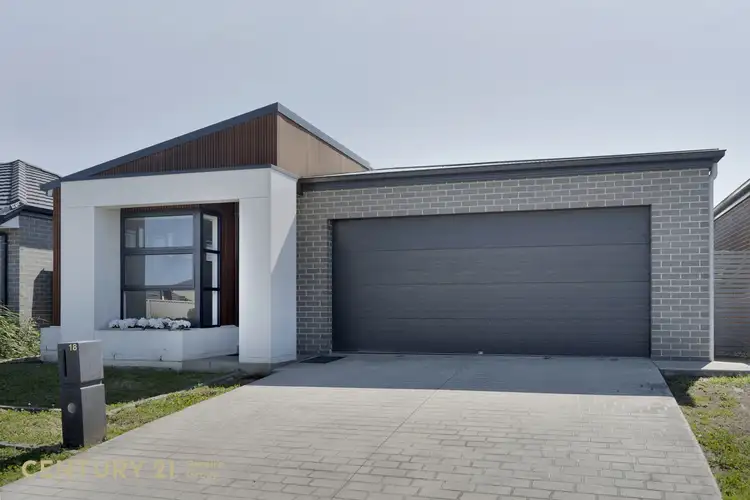 18 Percy Street, Gregory Hills NSW 2557