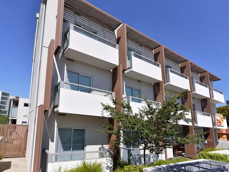G20/1728 Dandenong Road, Clayton VIC 3168