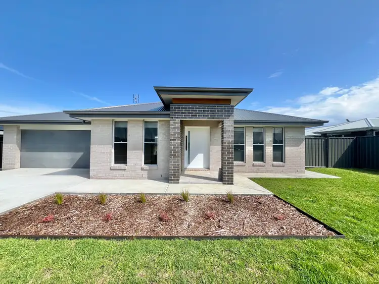 Main view of Homely house listing, 31 Livingston Boulevard, Forbes NSW 2871