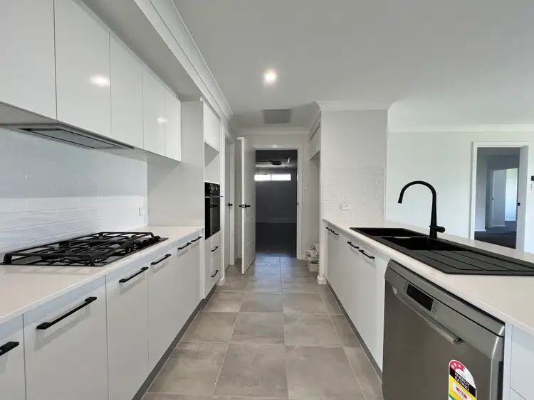 Fourth view of Homely house listing, 31 Livingston Boulevard, Forbes NSW 2871