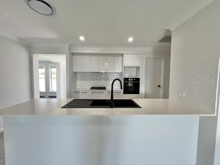 Fifth view of Homely house listing, 31 Livingston Boulevard, Forbes NSW 2871
