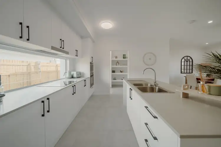 Main view of Homely house listing, 5 Calvana Crescent, Cosgrove QLD 4818