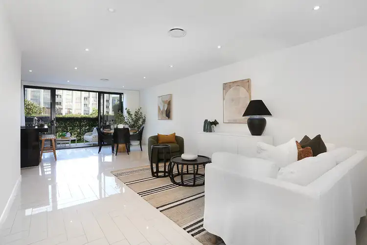 Fourth view of Homely semi-detached listing, 7 Theatre Drive, Benowa QLD 4217