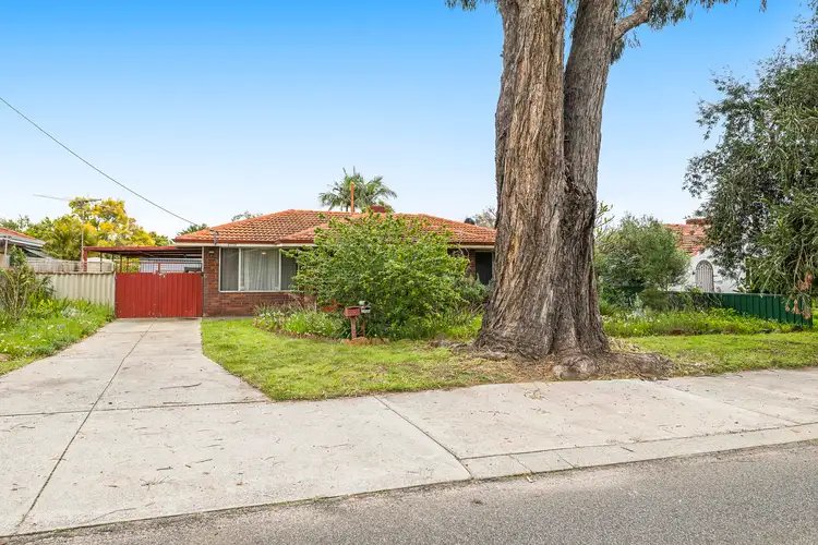 38 Champion Drive, Armadale WA 6112