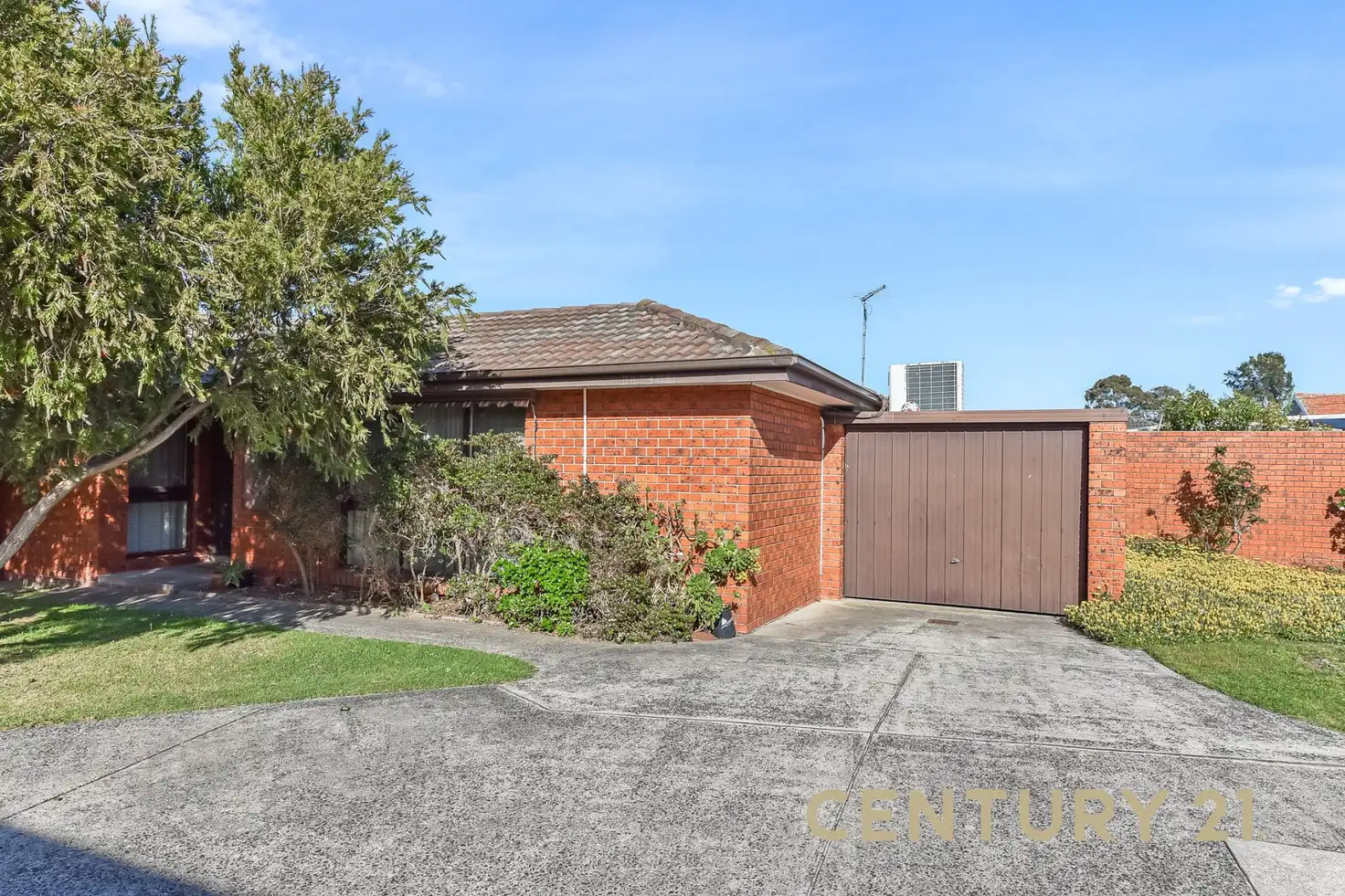 Main view of Homely unit listing, 4/10 Athol Road, Noble Park VIC 3174