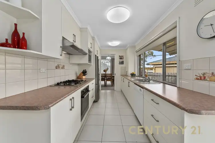 Fifth view of Homely house listing, 7 Selbourne Way, Mulgrave VIC 3170