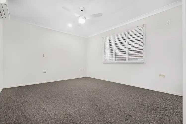 Fifth view of Homely apartment listing, 1/179 Wynnum Esplanade, Wynnum QLD 4178