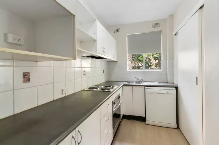 Second view of Homely apartment listing, 5/6 Trafalgar Street, Crows Nest NSW 2065