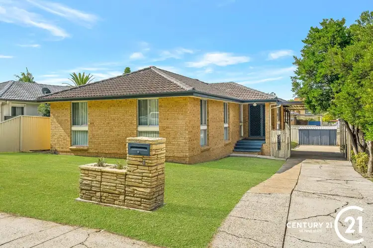 4 Burramy Close, Bossley Park NSW 2176