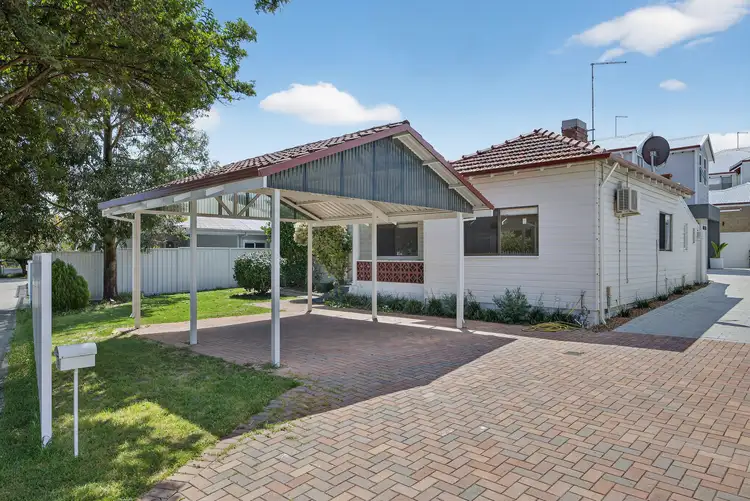 132 Carnarvon Street, East Victoria Park WA 6101