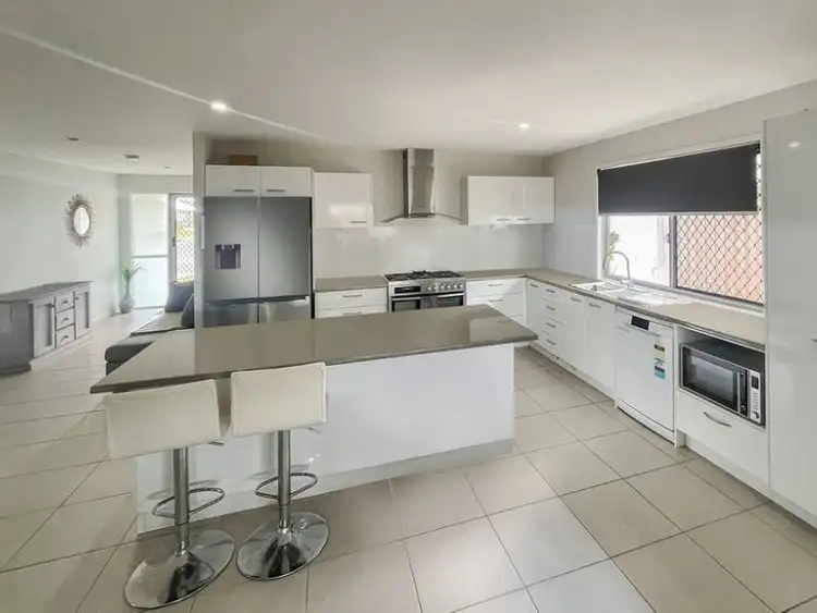 Fourth view of Homely house listing, 2 Macleay Ct, Meridan Plains QLD 4551
