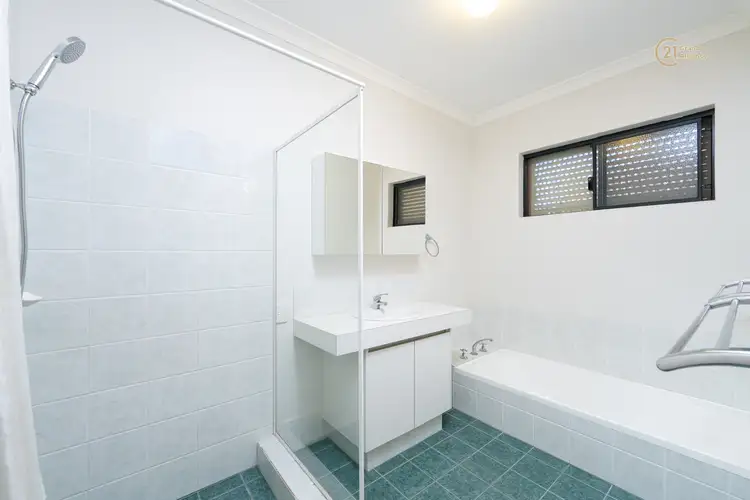 19 Estcourt Road, Redcliffe WA 6104