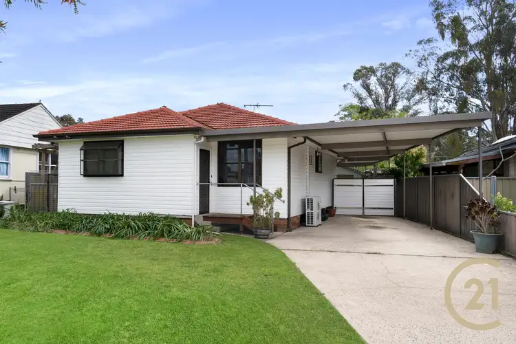 Main view of Homely house listing, 33 Gabo Crescent, Sadleir NSW 2168