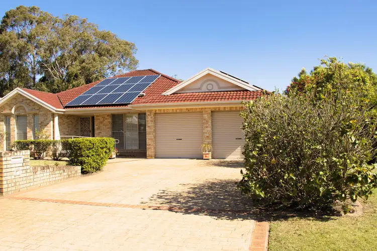 4 Admiralty Avenue, Tea Gardens NSW 2324