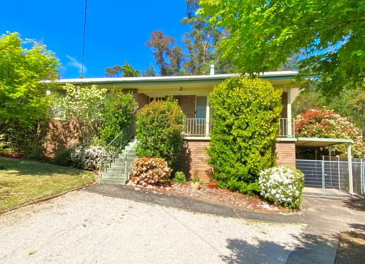 11 Hazelbrook Parade, Hazelbrook NSW 2779