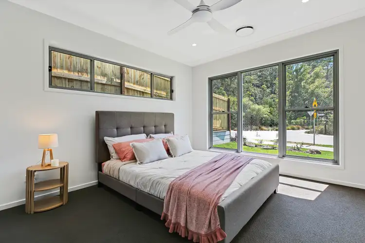 Sixth view of Homely semi-detached listing, 1/33 Hilltop Drive, Burnside QLD 4560