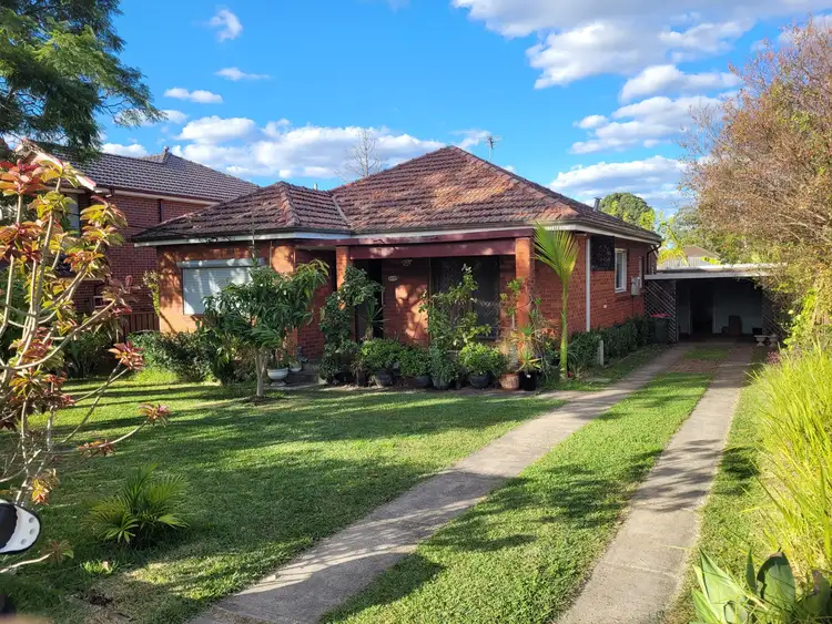 29 Bungaree Road, Toongabbie NSW 2146
