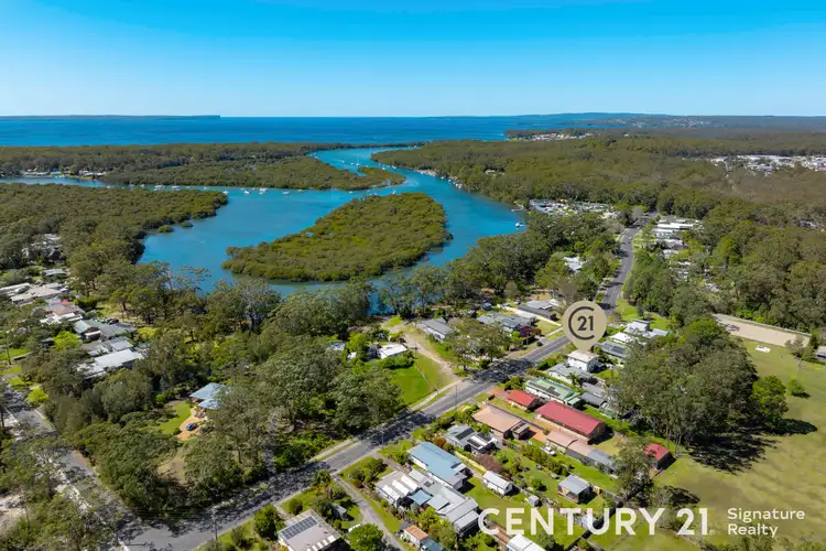 746 Woollamia Road, Woollamia NSW 2540