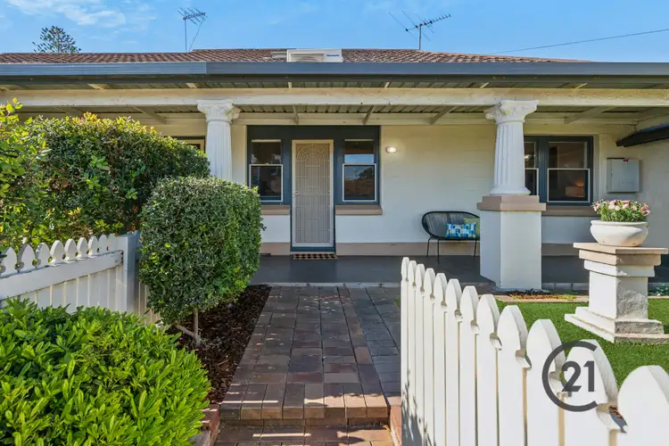 5 Hart Street, Semaphore SA 5019