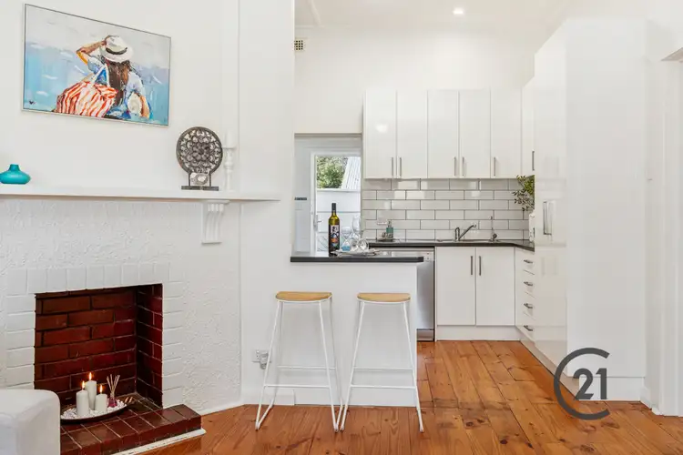 5 Hart Street, Semaphore SA 5019