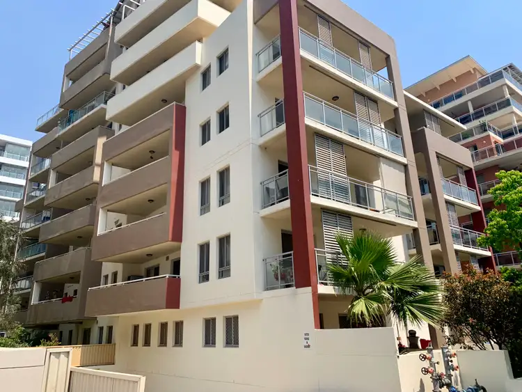 28/4-6 Lachlan Street