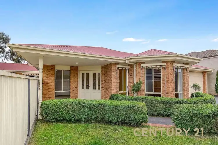 4 Zola Court, Berwick VIC 3806