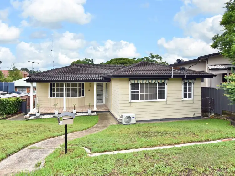 18 Murray Road, Cardiff NSW 2285