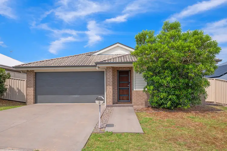 5 Harrow Street, Thornton NSW 2322