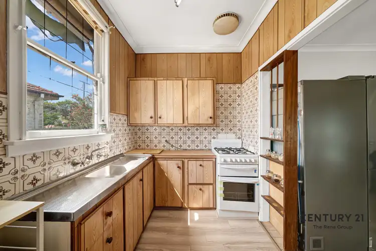 Sixth view of Homely house listing, 52 Dawn Drive, Seven Hills NSW 2147
