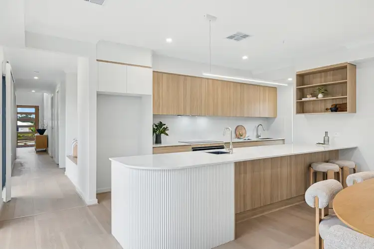 Sixth view of Homely house listing, 2 Emerald Way, Mount Barker SA 5251