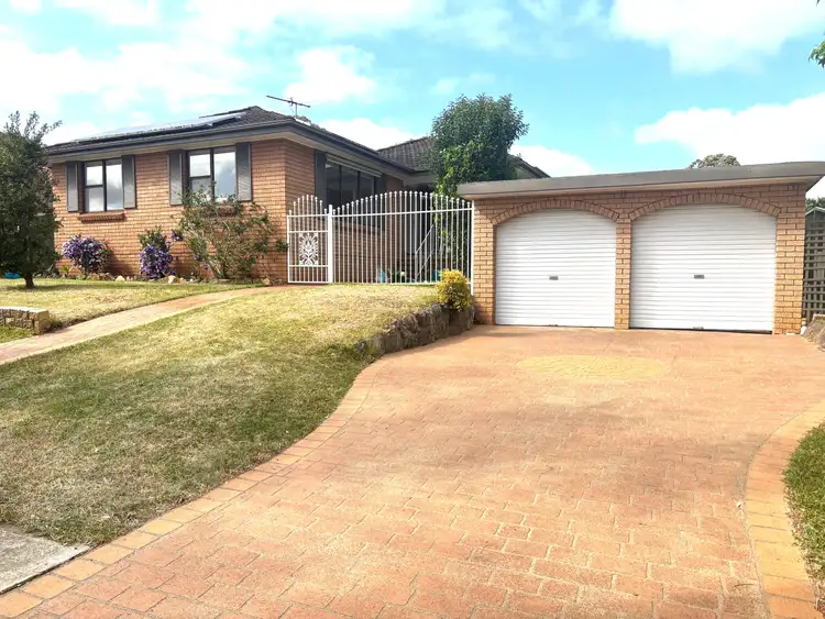 33 Benham Road, Minto NSW 2566