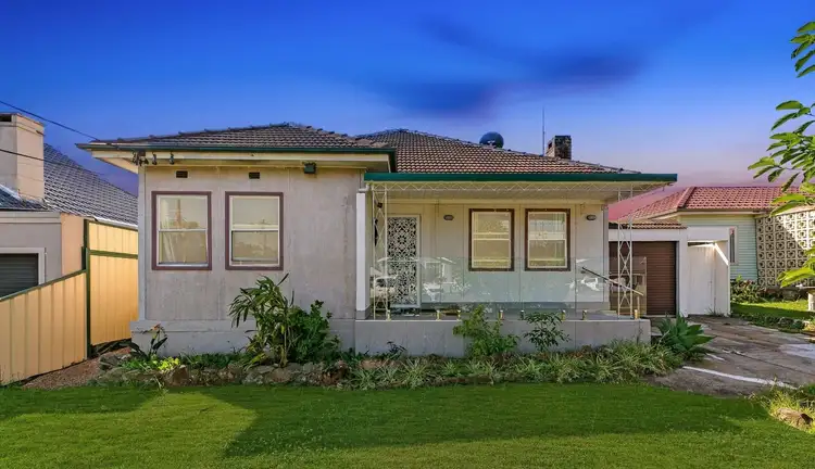 39 Curringa Road, Villawood NSW 2163