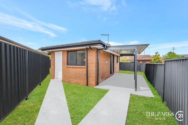 42a Swan Circuit, Green Valley NSW 2168