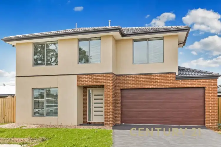 10 Joplin Close, Cranbourne East VIC 3977