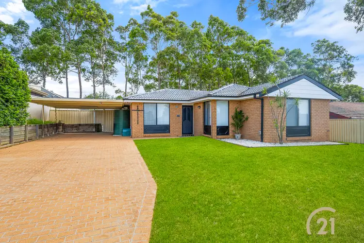 11 Glen Elgin Crescent, Edensor Park NSW 2176