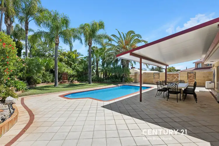 12 Bluebell Court, Thornlie WA 6108