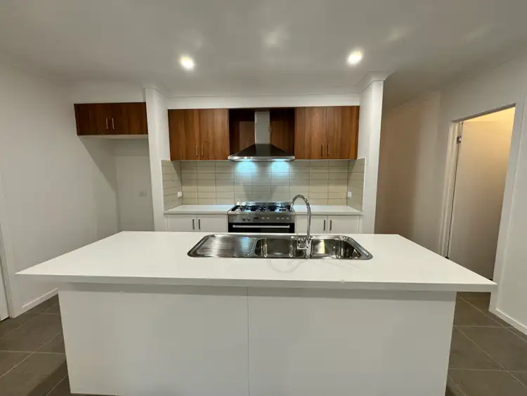 Sixth view of Homely house listing, 28 Auburn Crescent, Bacchus Marsh VIC 3340