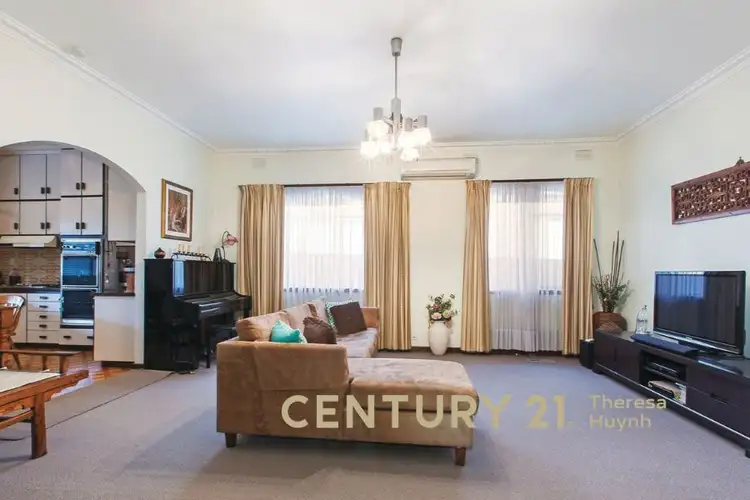 3 Compton Street, Canterbury VIC 3126