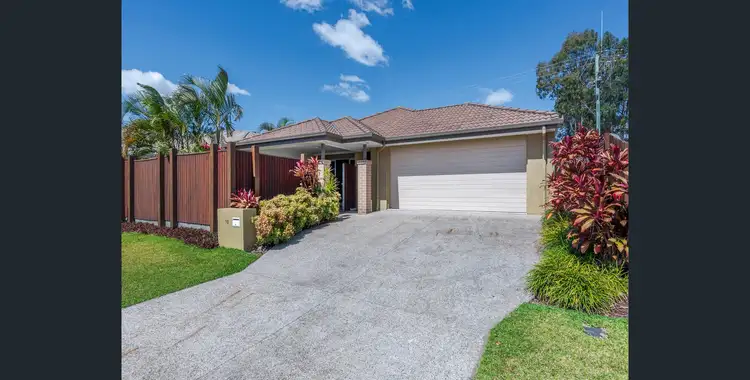 10 Rymera Crescent, Gumdale QLD 4154