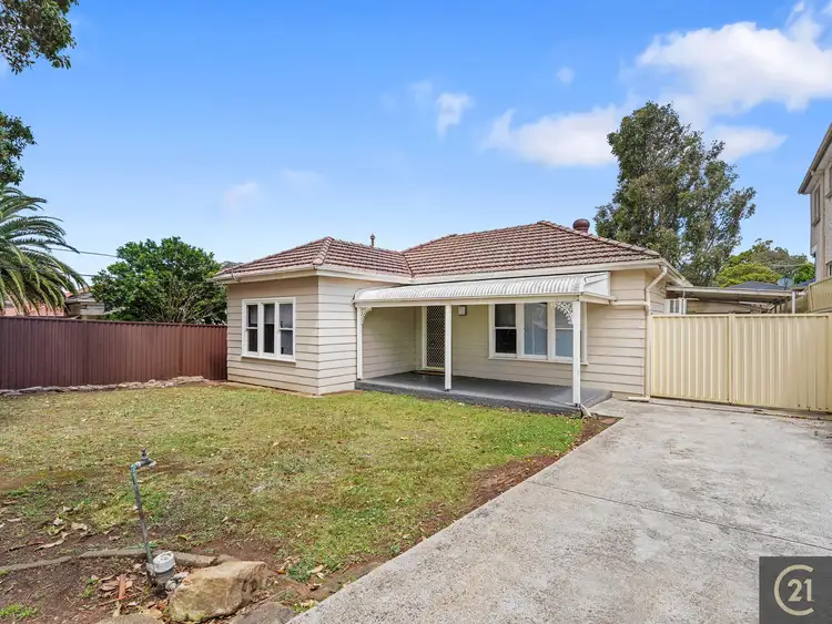 15 Arthur St, Bankstown NSW 2200